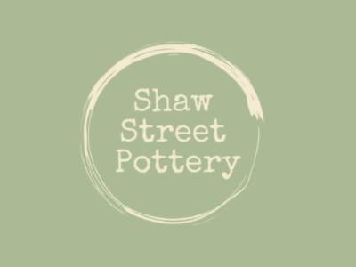 Shaw Street Pottery offers Toronto pottery classes.